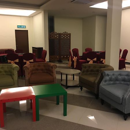Grand Business Hotel Jertih Bagian luar foto