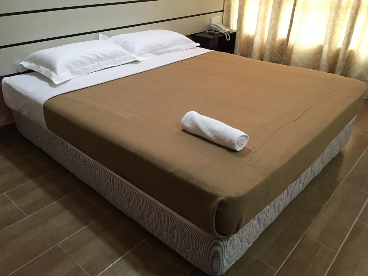 Grand Business Hotel Jertih Bagian luar foto